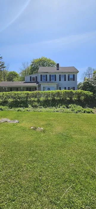 Qualified Roofing LLC Picture 2