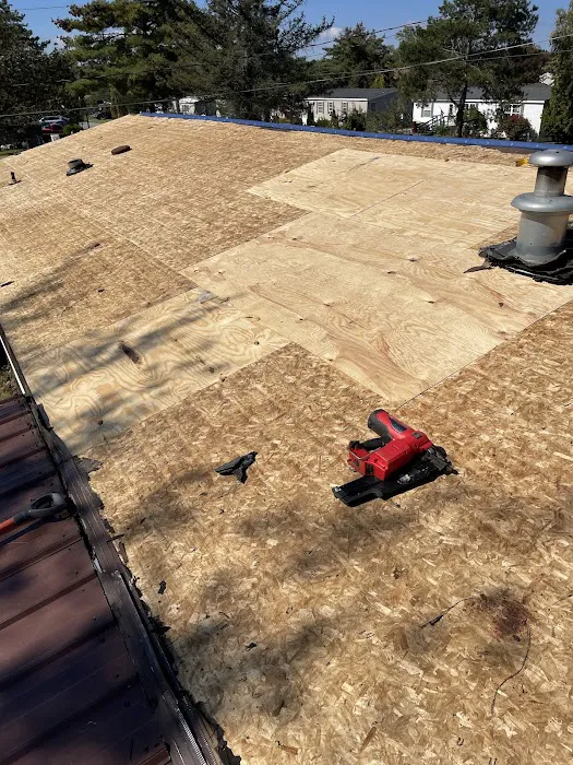 WB Roofing & Siding Picture 3