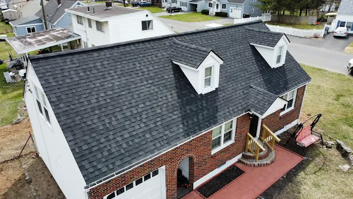 Benson Contracting Roofing Company Picture 1