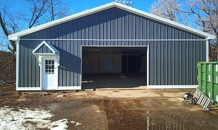 Outback Exteriors Picture 1