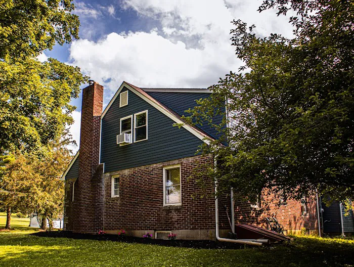 American Siding & Roofing LLC Picture 4