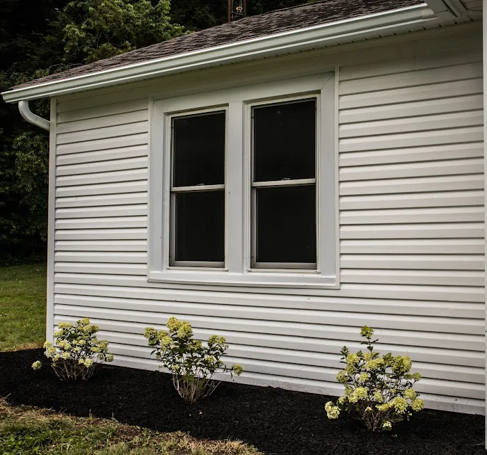 American Siding & Roofing LLC Picture 7