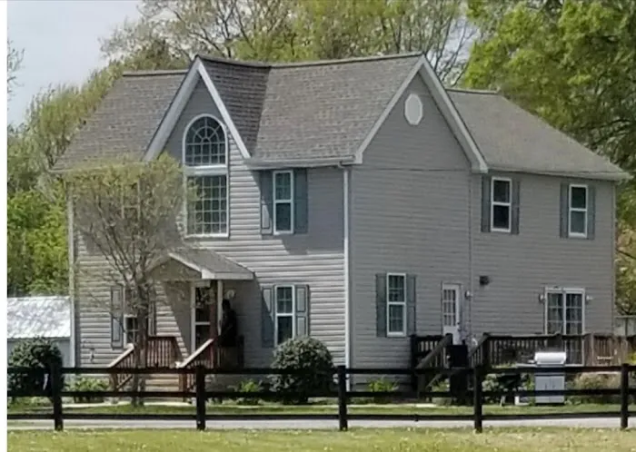 Economy Roofing & Restoration LLC Picture 6