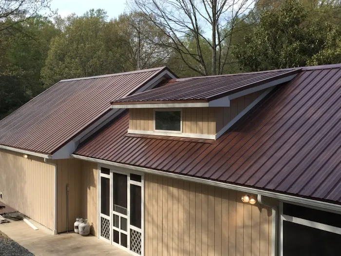 Mid-Shore Exteriors Picture 7