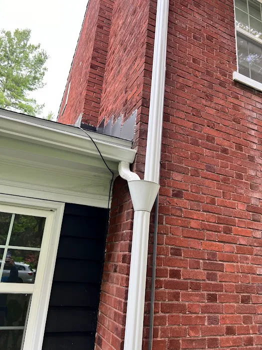 Sm Gutters Lancaster Picture 4