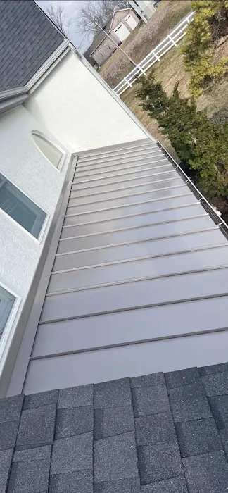 Robert's Roofing, Inc. Picture 3