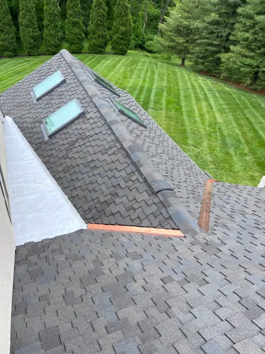 Robert's Roofing, Inc. Picture 9