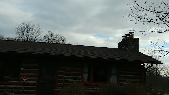 Rae's Roofing & Contracting Picture 1