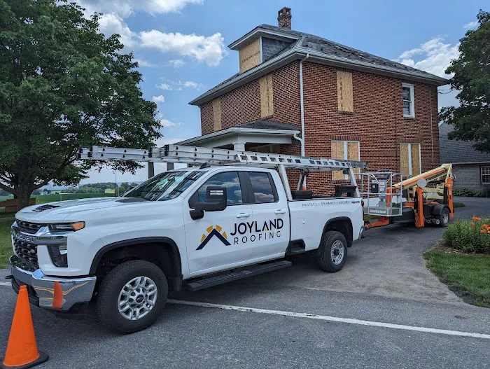 Joyland Roofing Picture 1