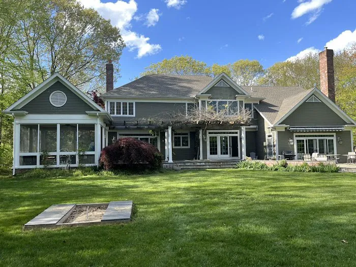 Pawcatuck Roofing Company Inc. Picture 5