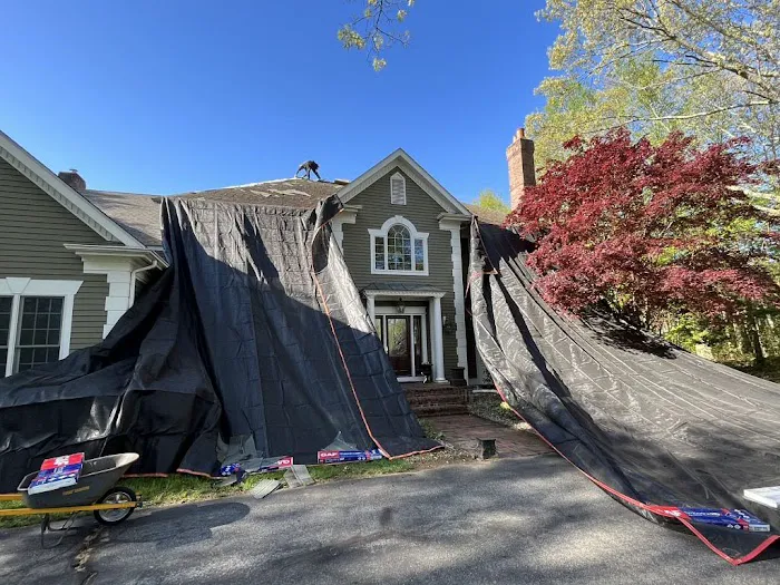 Pawcatuck Roofing Company Inc. Picture 7