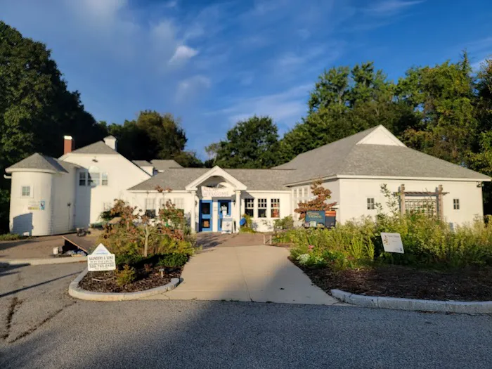 Saunders & Sons Roofing Picture 5