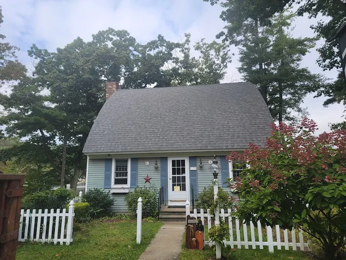 Saunders & Sons Roofing Picture 8