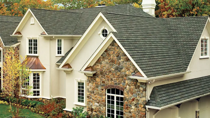 J & E Contractors Picture 1