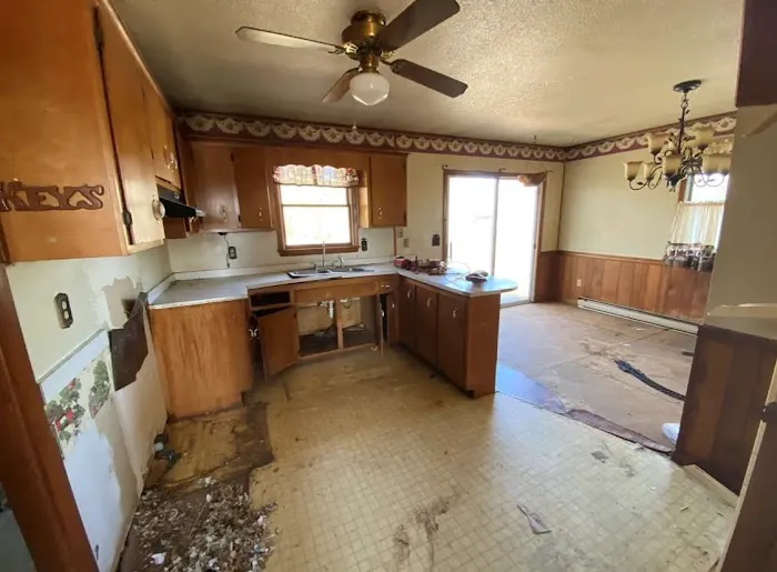 JB & SONS LLC Picture 10