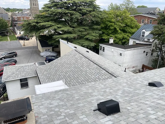 Cape Roofing & Exteriors Picture 2