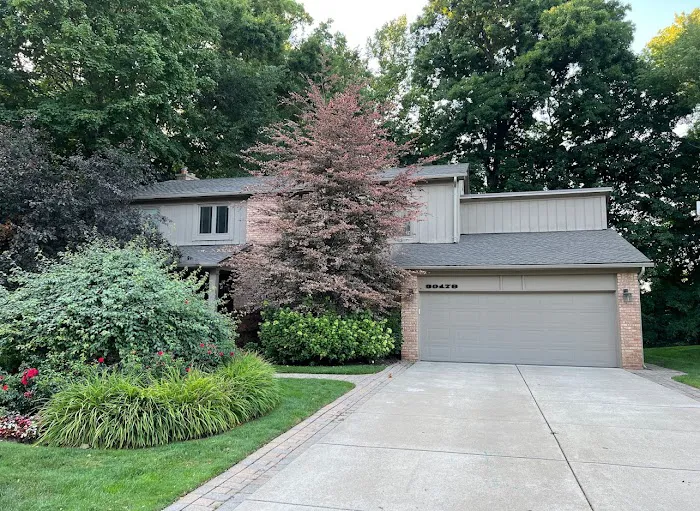 OceanSide Exteriors Picture 1