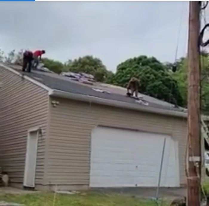 Crespin Roofing LLC Picture 4