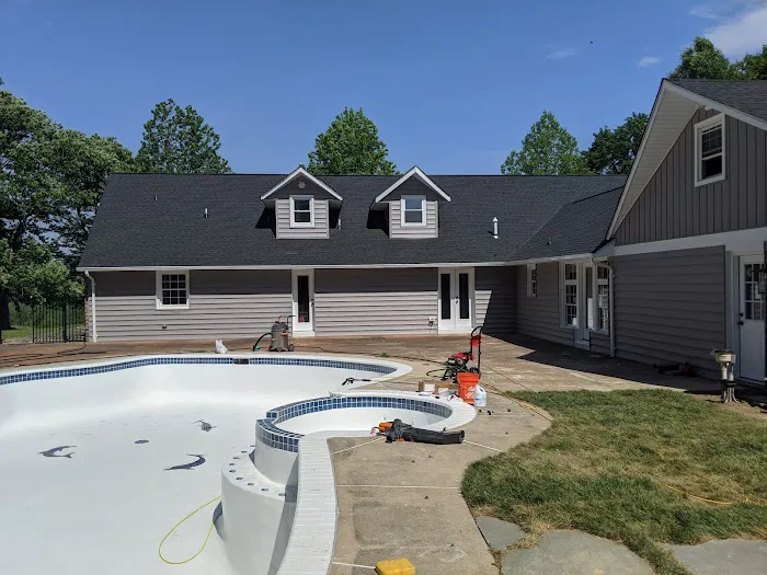 E J Siding Gutters & Roof LLC Picture 4