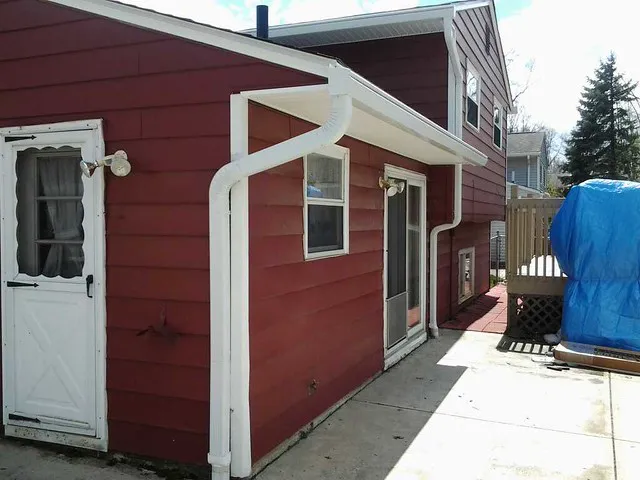 Mid Atlantic Gutters & Roofing Picture 4