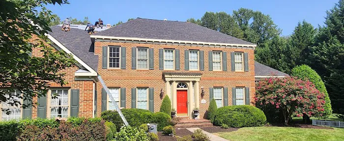 Mid Atlantic Gutters & Roofing Picture 9