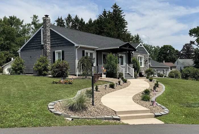 Good Hands Roofing Picture 3
