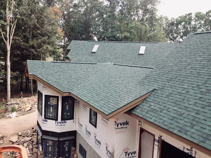 TJ's Shingles LLC Picture 6