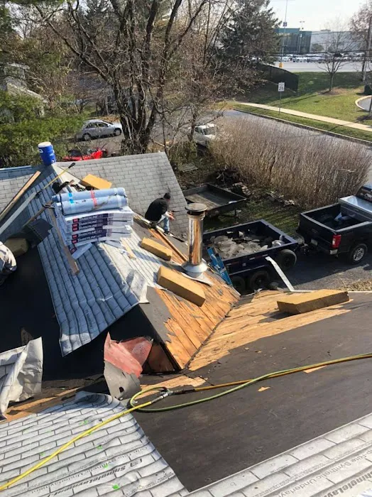 TJ's Shingles LLC Picture 8