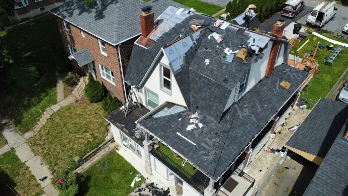 Ryan's Roofing Picture 3