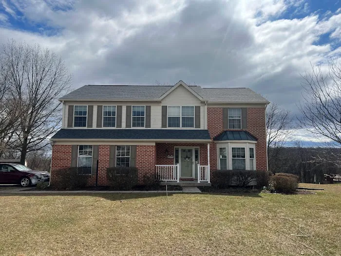 Ryan's Roofing Picture 10