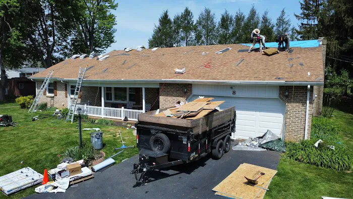 Ryan's Roofing Picture 6