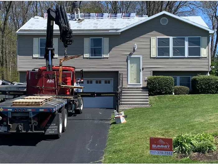 Summit Roofing PA LLC Picture 2