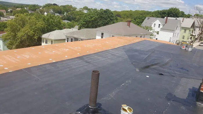 Bill's Roofing & Siding Picture 1