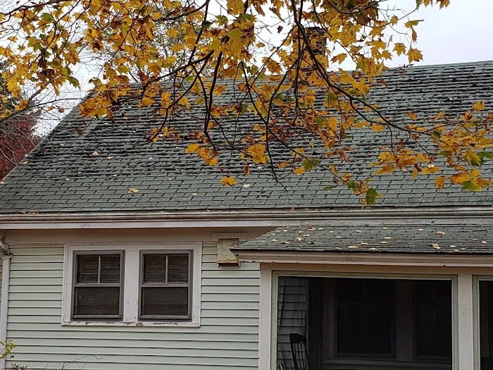 Y&A Attic Insulation & Roofing Services Picture 1