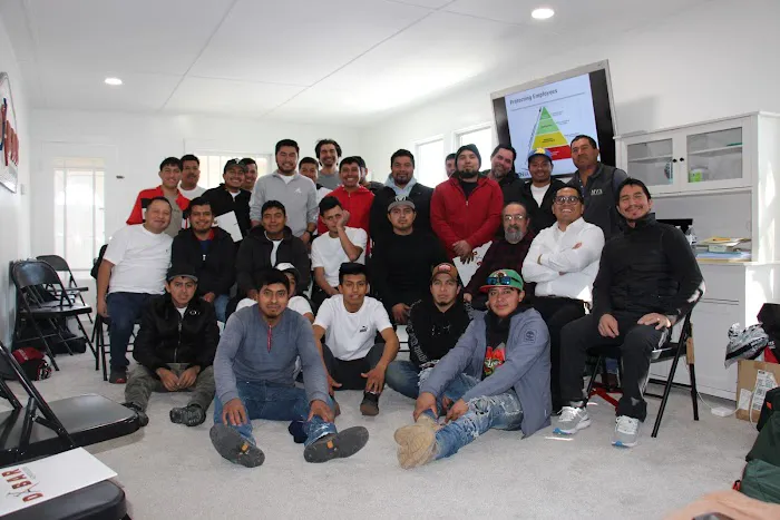 Top Roofing & Siding Picture 1