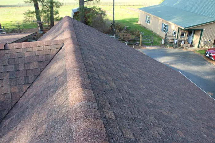 Top Roofing & Siding Picture 10