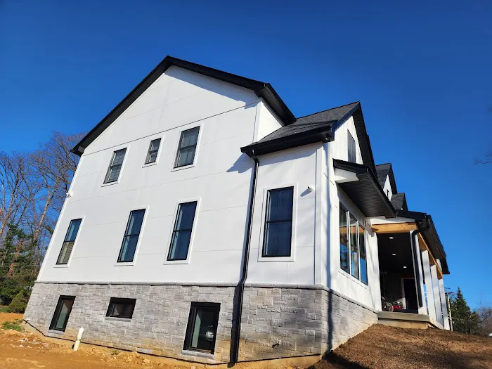 Elite Siding Gutters Roofing LLC Picture 1