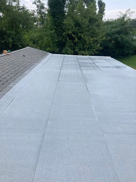 Elite Siding Gutters Roofing LLC Picture 3