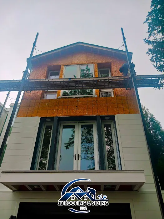 JB roofing and siding Picture 10