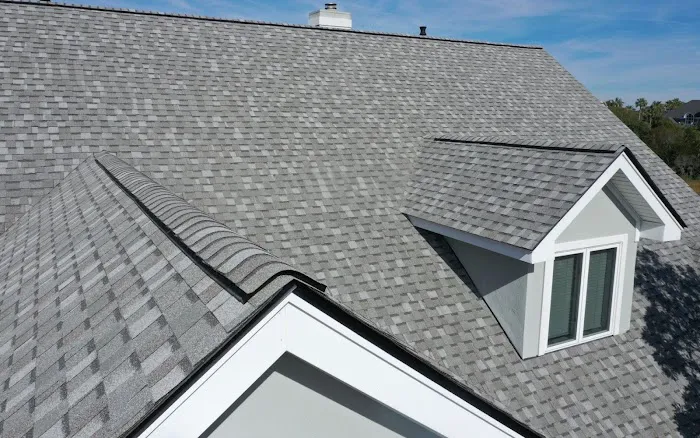 Blue Line Roofing & Exteriors Picture 2