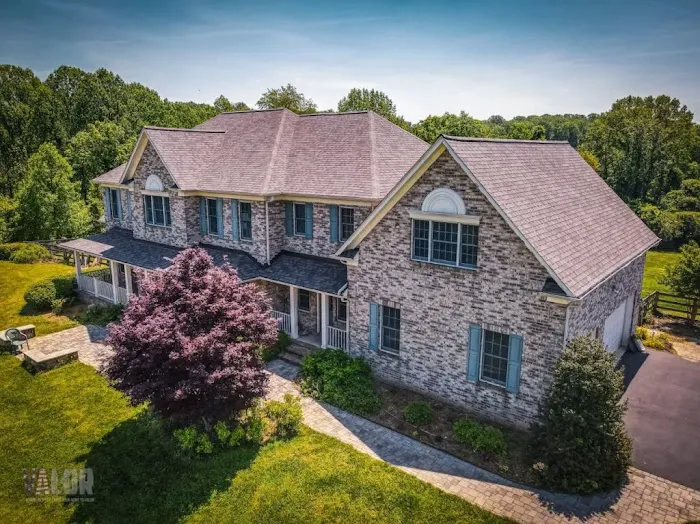 Valor Home Picture 4