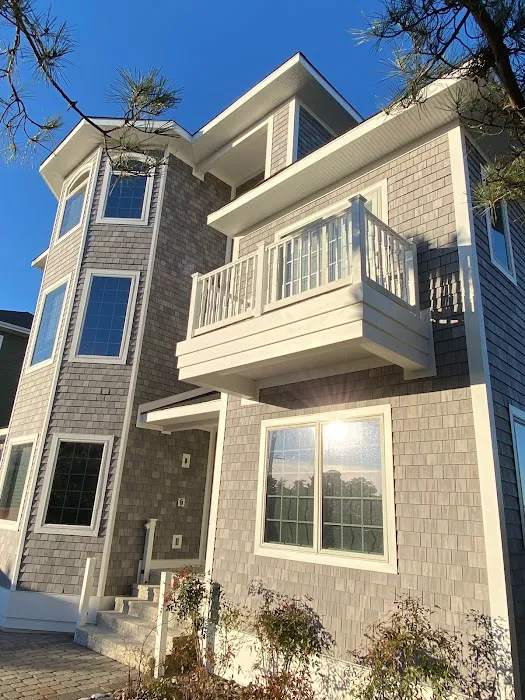 Delmarva Siding-roofing contractor Picture 3