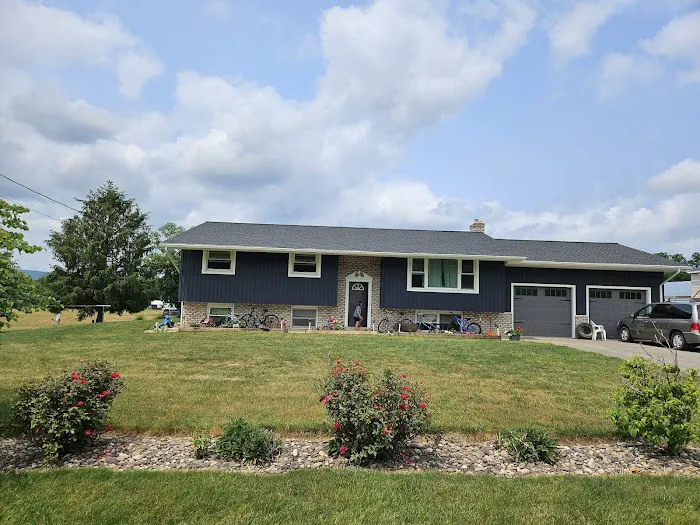 Spruce Hill Roofing Picture 1