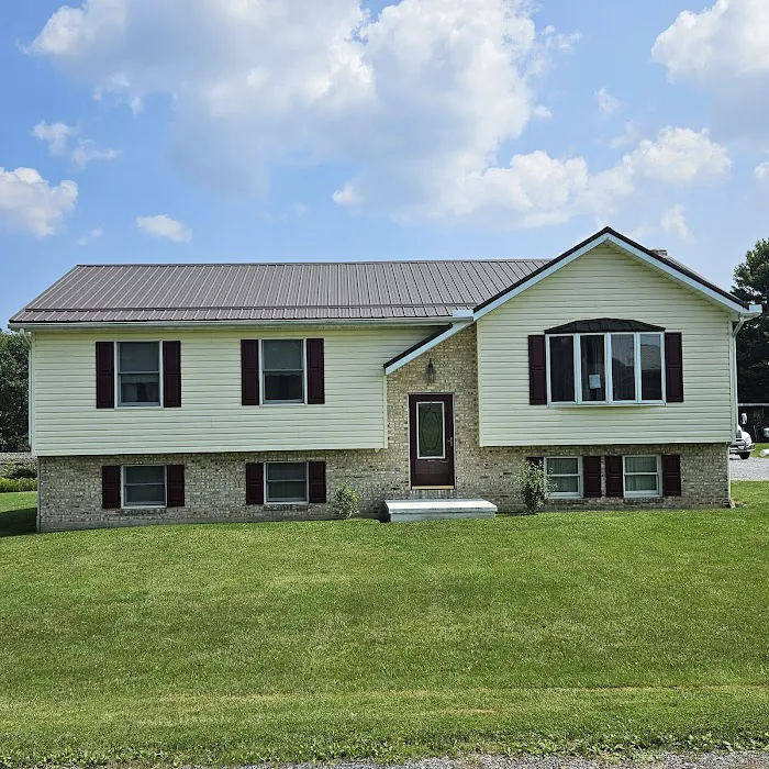 Premier Roofing LLC Picture 1