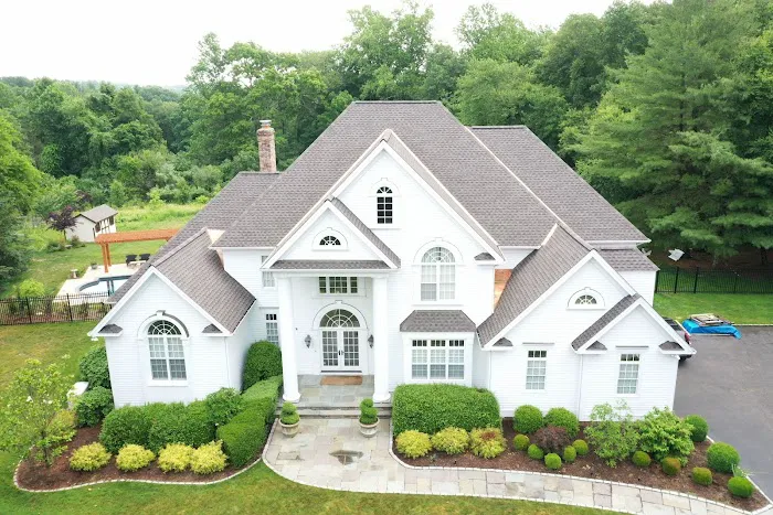 Lecla Home Improvements & Roofing, Inc. Picture 7