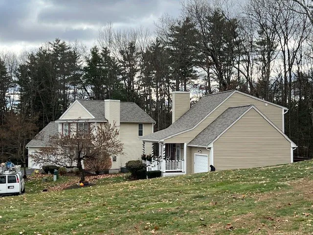 Queen City Roofing LLC Picture 3