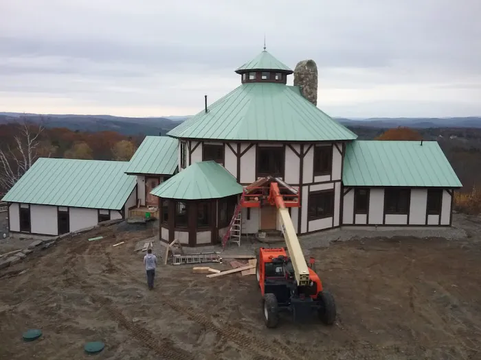 Derby and Son LLC Picture 1