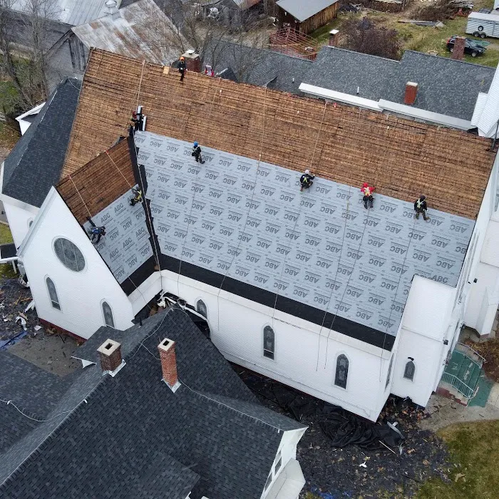 New Hampshire Roofing Company Picture 1