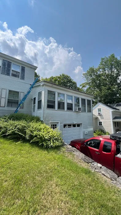 Adam Vaillancourt Roofing & Gutters Picture 3