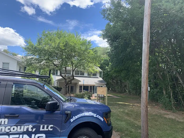 Adam Vaillancourt Roofing & Gutters Picture 2